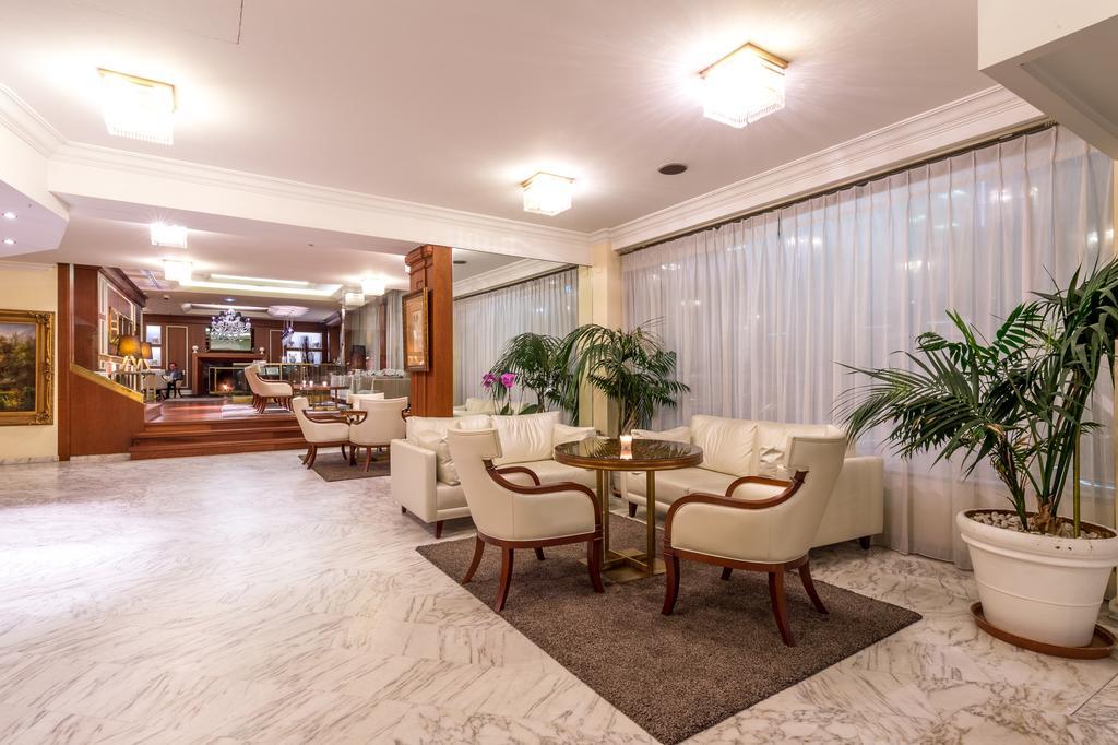 Century 4* Ginevra
